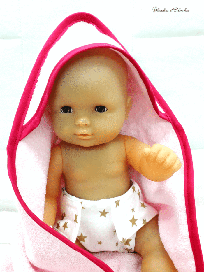 Cape de bain poupée