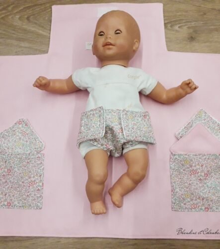 Matelas à langer poupée