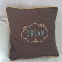 BOX 08 - Année 2 - Le passepoil - Projet : un coussin passepoilé - Ma box de février