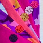 Boucles d'oreilles brodées interchangeables – Image 43