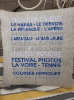 Coussin brodé en lin thème ville – Image 4
